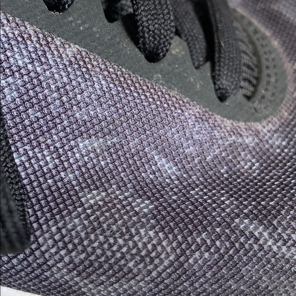 Nike running shoes - Picture 3 of 9